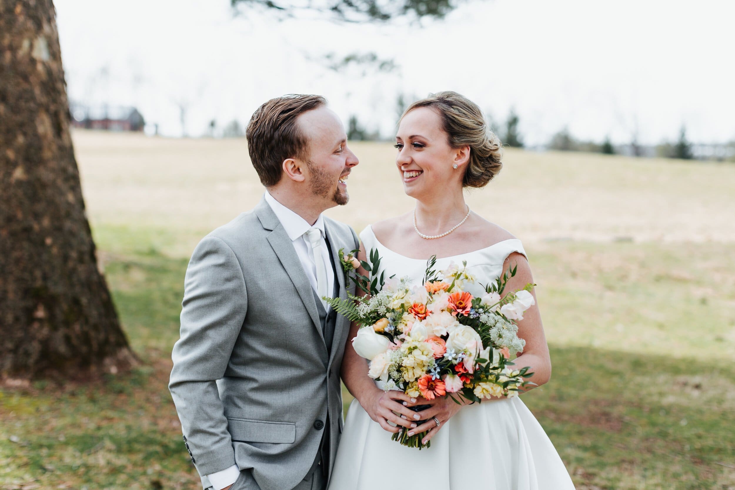 Our Wedding Story: "We never received photos from our wedding day"