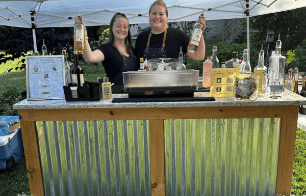 Certified Bartenders + Mobile Bar Category Vendor Gallery Sips and shakers